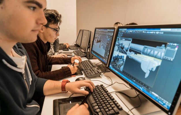ESAT explica el proceso de creación y desarrollo de videojuegos