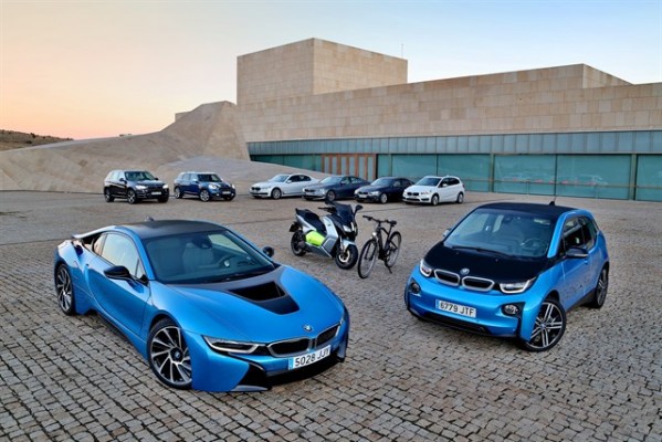 BMW vendió más de 1.200 coches electrificados en España hasta octubre