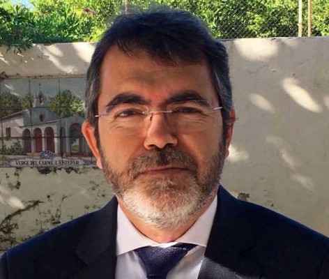 L’astrofísic José A. Font transporta les contribucions dels premiats al Nobel de Física 2017, al Magnànim