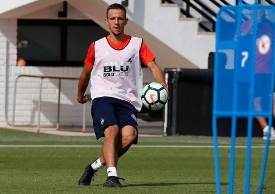 Maksimovic se retira del entrenamiento y Zaza aguanta sus problemas de menisco
