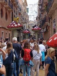 Votantes de Vox provocan uno de los pocos incidentes de la jornada al abuchear a Mas