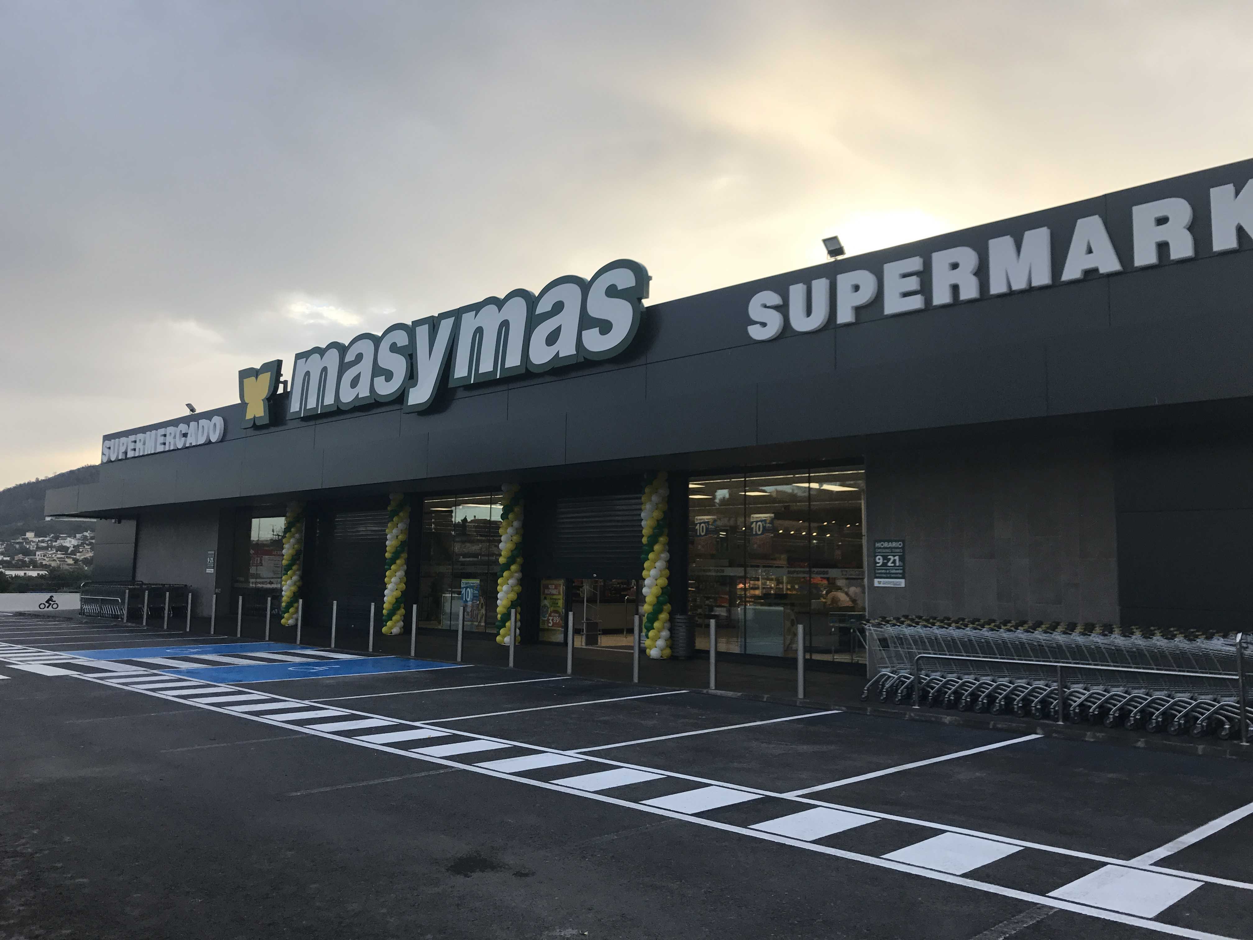 Masymas reabre en Benitatxell tras adaptar la tienda a un modelo ecoeficiente