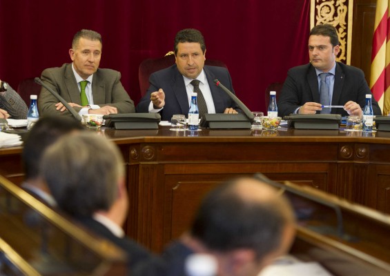 La Diputación de Castellón aprueba el presupuesto con la abstención de PSPV y de Cs