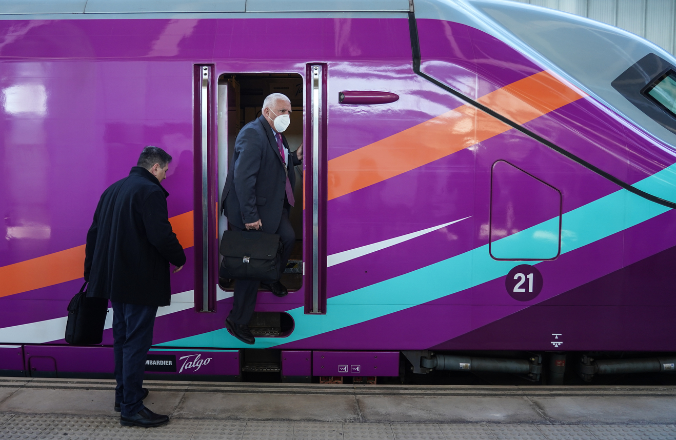 Renfe presenta su AVE de bajo coste AVLO en València (Fotos: Eduardo Manzana)