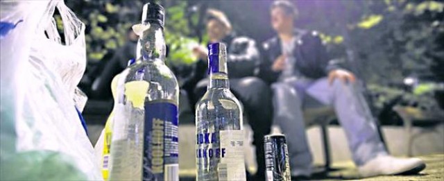 Los hombres se vuelven más agresivos que las mujeres cuando beben alcohol