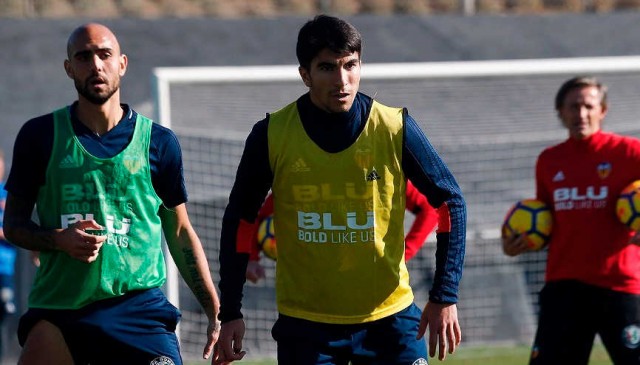 Marcelino ensaya con su once de gala para medirse al líder