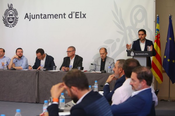 Cs de Elche denuncia que las anomalías del pasado costarán 1,5 millones a los ilicitanos