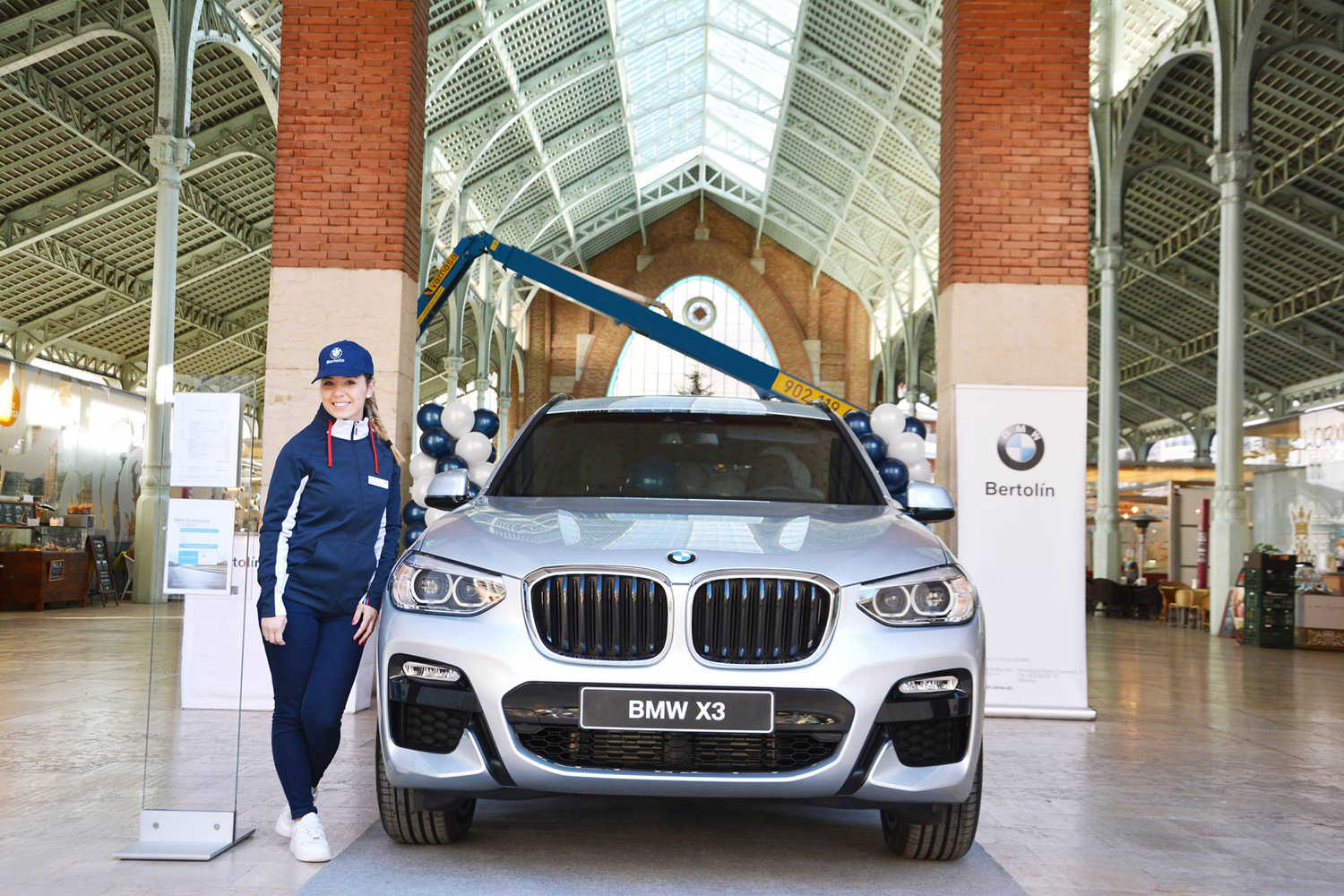 Bertolín, en el mercado de Colón con el nuevo BMW X3
