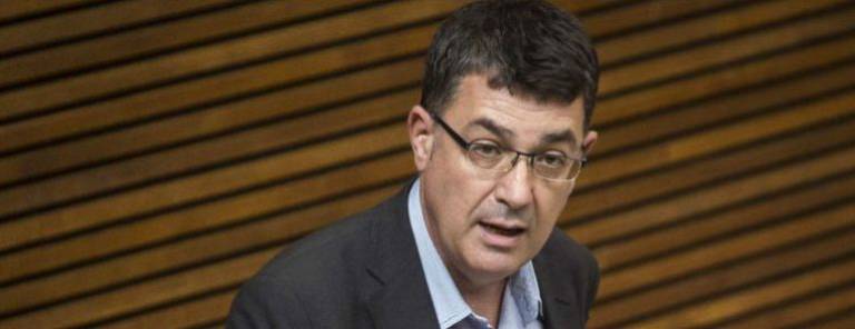 Morera aboga por que Compromís se quede en el grupo mixto y apoye a Sánchez