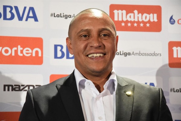 Roberto Carlos asegura que Zidane conecta con los jugadores y logrará títulos