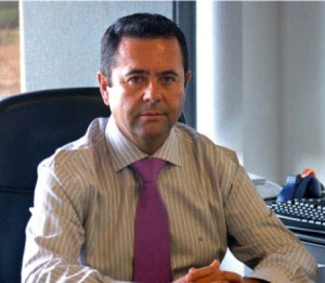 Así son las dos poderosas sicavs de los Alcaraz, fundadores de Goldcar