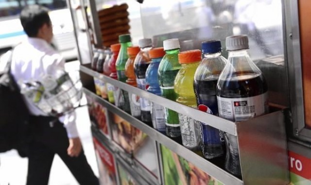 La OCU celebra que Sanidad vaya a reducir un 10% el azúcar añadido

