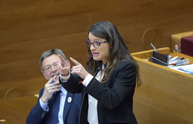 Mónica Oltra: 