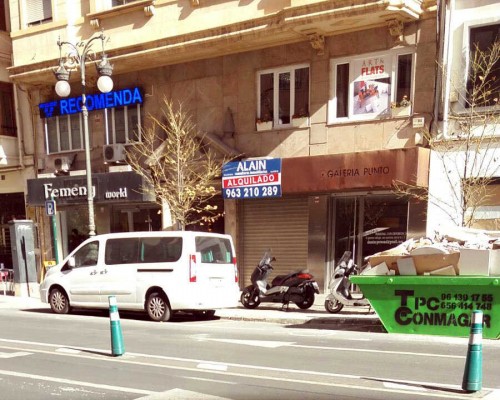 La firma de moda para hombre Shenior Collection se instala en la Avenida del Oeste