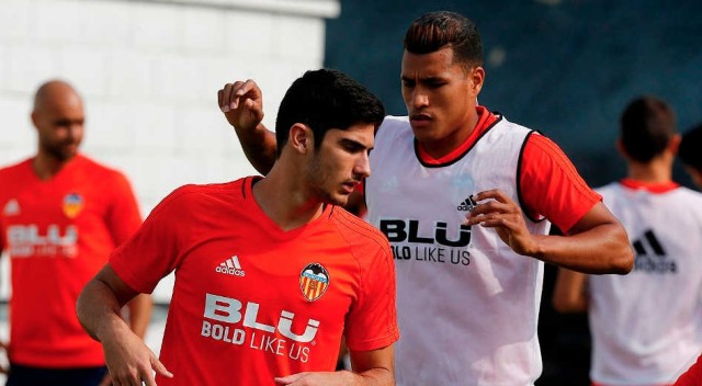Guedes se deja ver en Paterna 