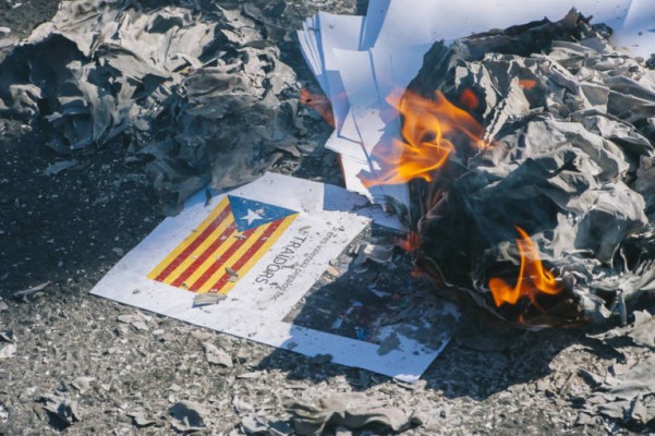 Tumban la propuesta del PP de reforzar a los inspectores para vigilar el 'catalanismo' en las aulas