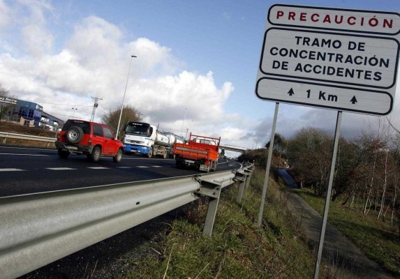 La velocidad es la causa más común de los accidentes en los 'puntos negros' de las carreteras