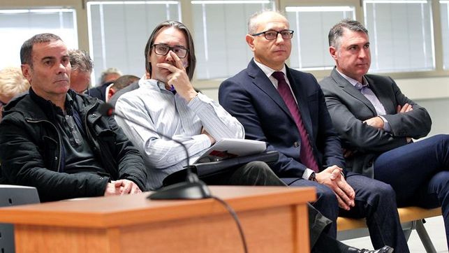 Enrique Crespo y Esteban Cuesta en una vista del 'caso Emarsa'. Foto: EFE  - 