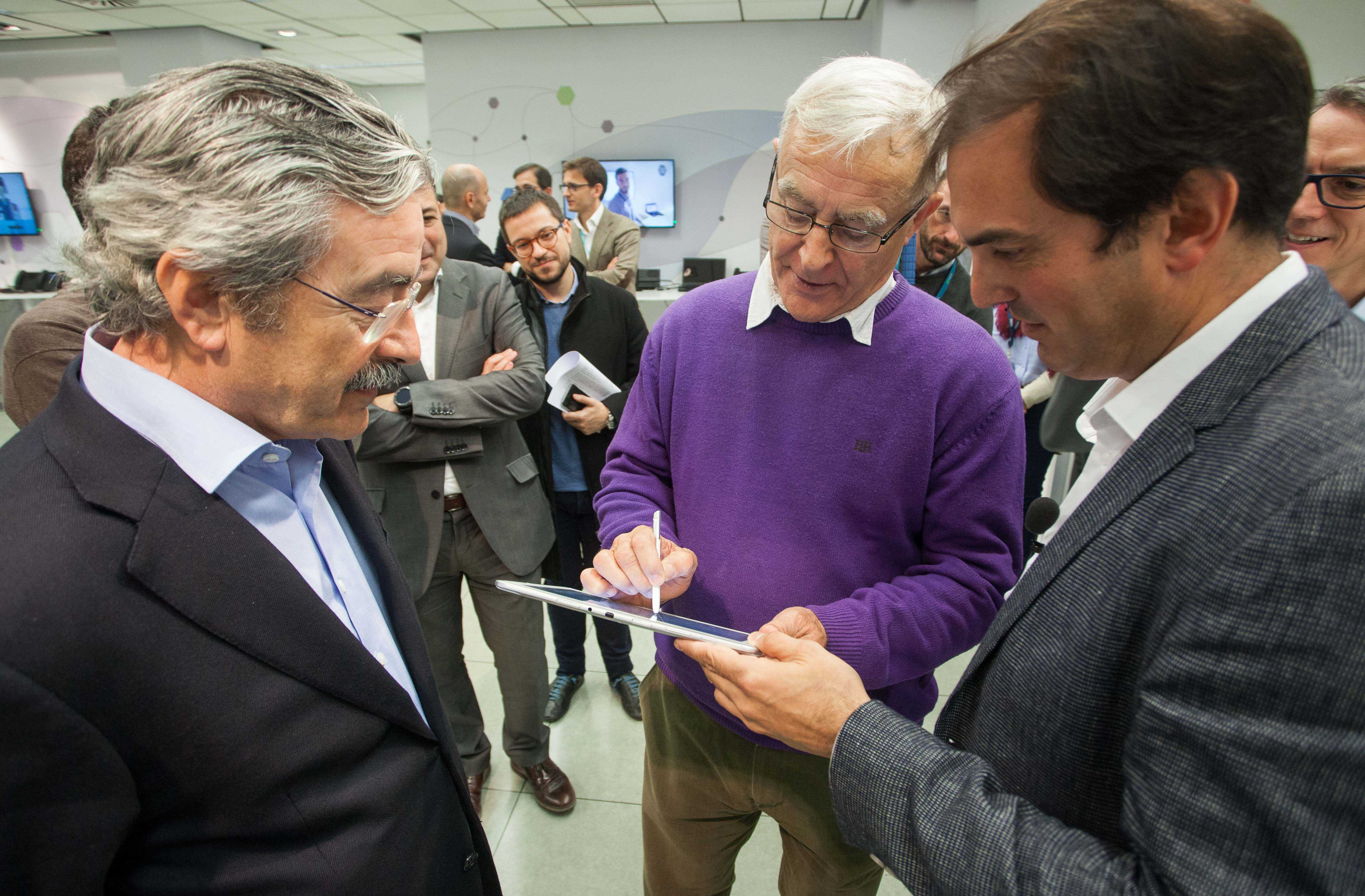 Telefónica abre en València su primer centro de innovación tecnológica