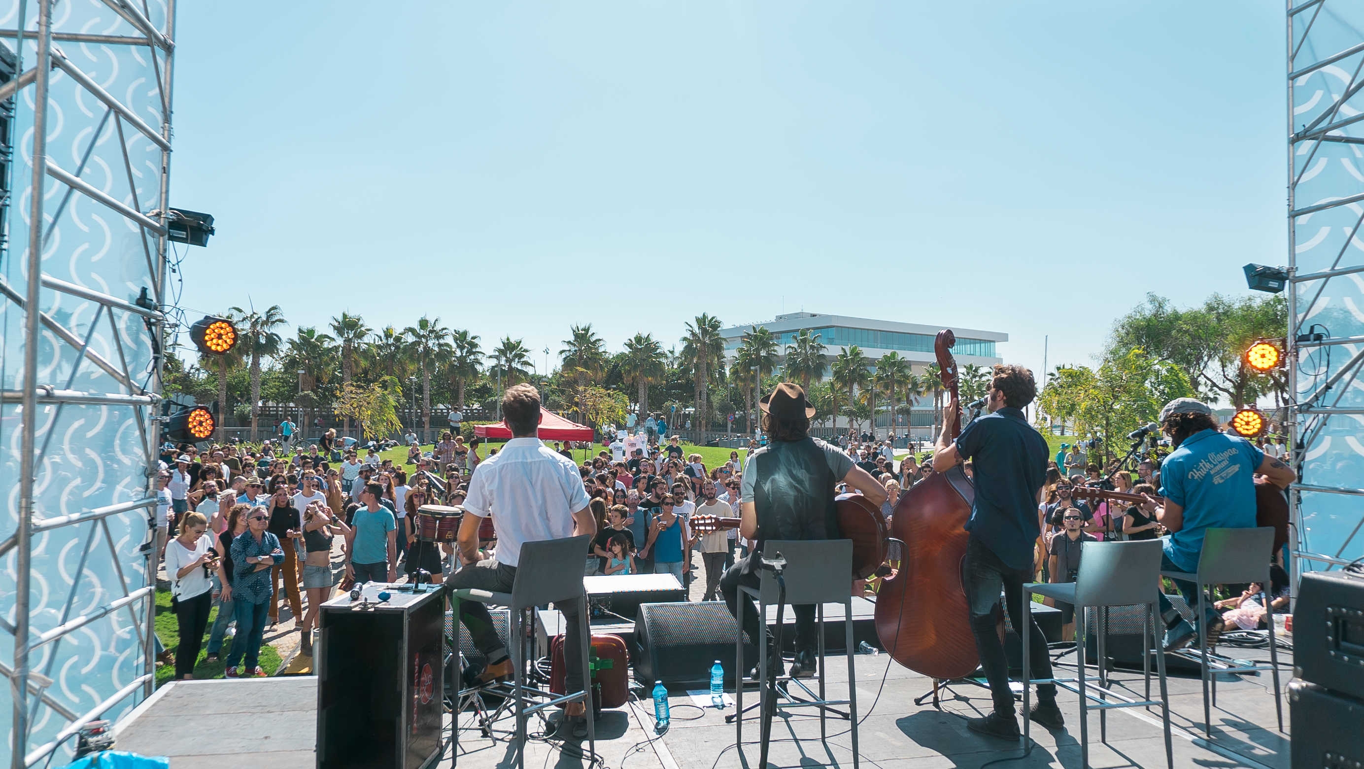 Más encuentros culturales y menos macrofestivales, así es la programación de La Marina 2018