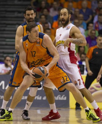 Duelo de altura en la Fonteta para reencontrarse con la victoria frente a Olympiacos