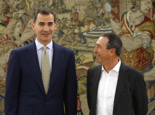 Baldoví bromea con el Rey antes de reunirse ambos en cuarto día de consultas