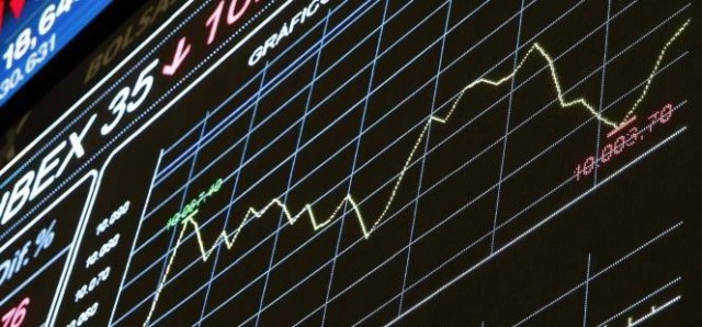 El Ibex 35 se deja casi un 3% en noviembre pero salva los 10.200 puntos