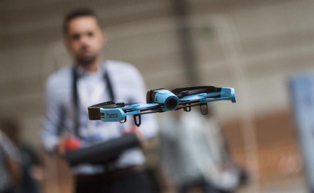 Europa fija las primeras reglas de seguridad y protección de datos para drones civiles
