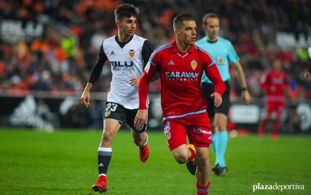Ferran Torres debuta con el Valencia a los 17 años
