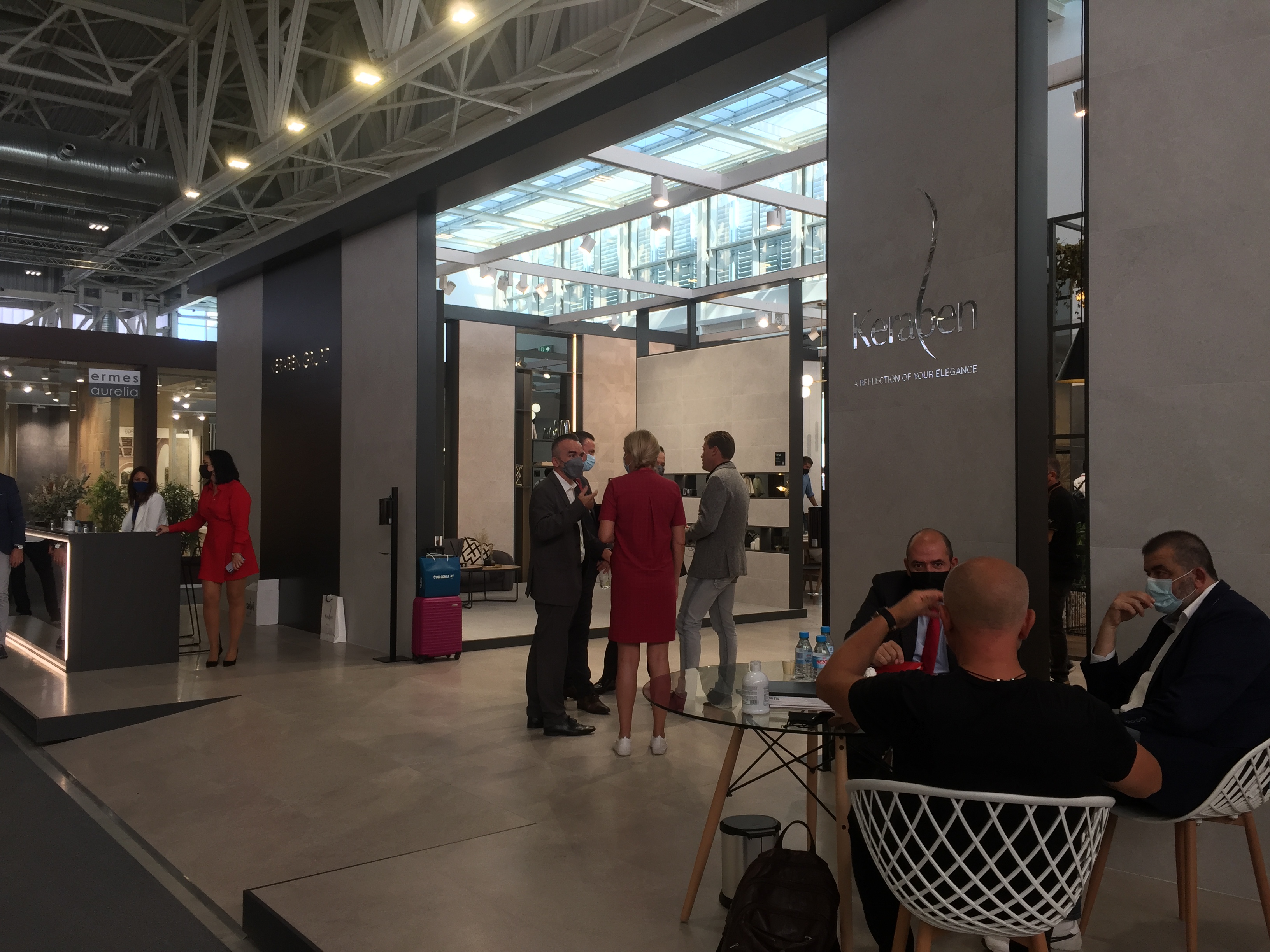 Las imágenes de Cersaie'21 en el ecuador de la feria. (Fotos A. B.)