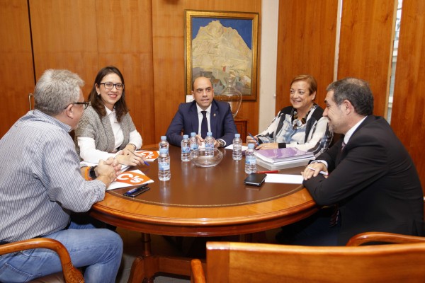 Echávarri ya tienta a Ciudadanos... con el presupuesto