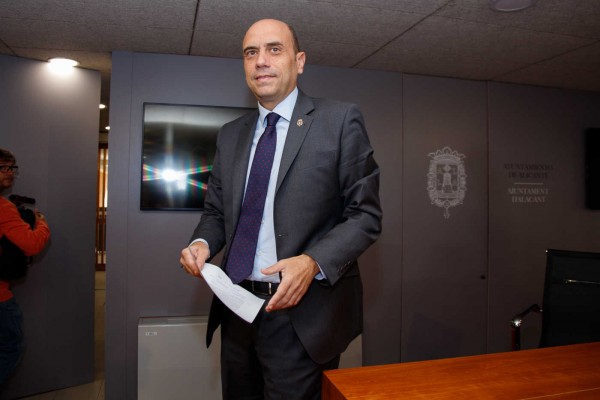 Crisis de gobernabilidad en Alicante: ¿es el 'modelo Elche' una alternativa viable?