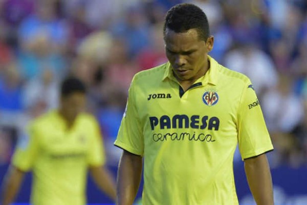 Carlos Bacca se someterá a pruebas por unas molestias en los isquiotibiales