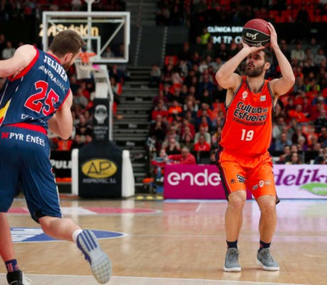 San Emeterio rompe sus récords personales y es elegido MVP de la jornada en Liga Endesa