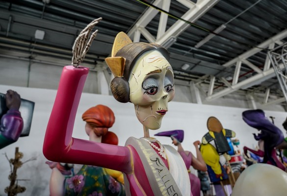 La Exposició del Ninot 2021 llega a La Marina (Fotos: Eduardo Manzana)