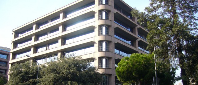 Renta Corporación prevé sacar su socimi Vivenio a bolsa en 2019

