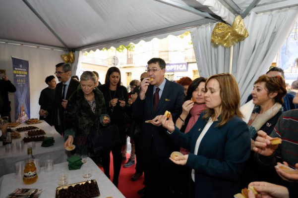 Más de 50.000 personas pasarán por la Feria de Navidad que 'inaugura' las fiestas en Xixona