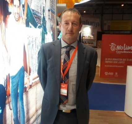 El subdirector de Turismo Valencia recibe el galardón más prestigioso de investigación turística en España