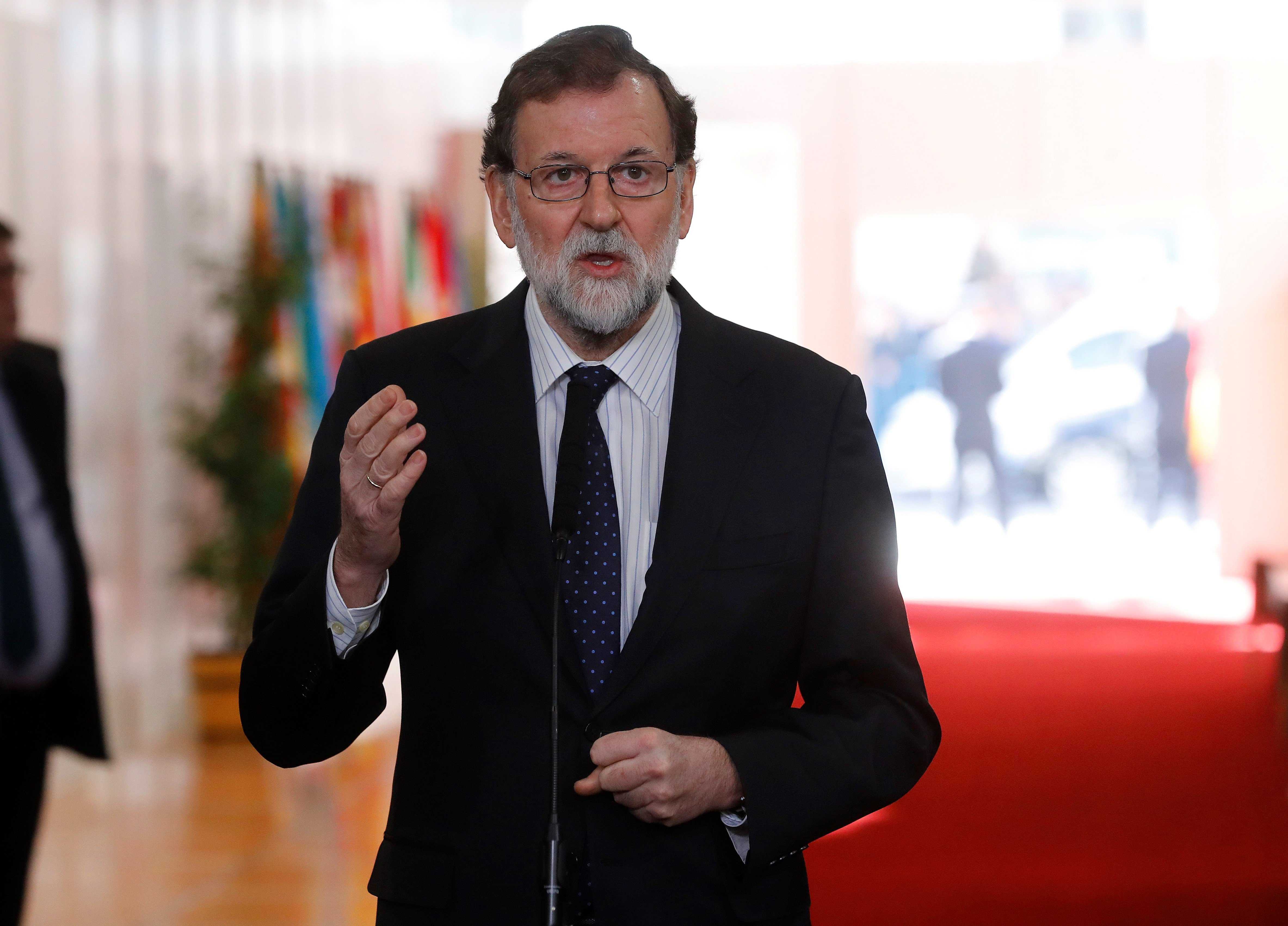 Rajoy enfría la reforma constitucional y se ofrece a hablar de financiación con 