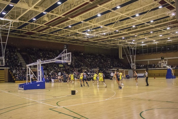 Valencia Basket se lleva un intenso derbi frente al Picken Claret (51-67)