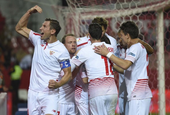 El Sevilla saca una buena renta frente a un Mirandés sin complejos