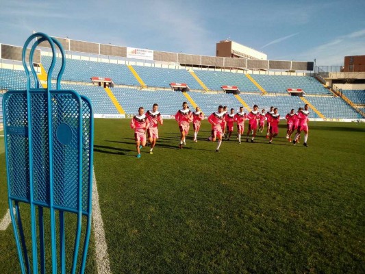 Hércules y Elche preparan el derbi a puerta cerrada

