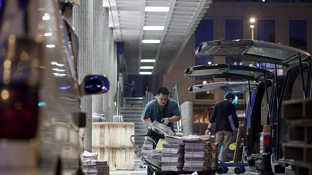 El 72,2% de los españoles se informa a diario por radio o televisión y sólo un 30% lee la prensa