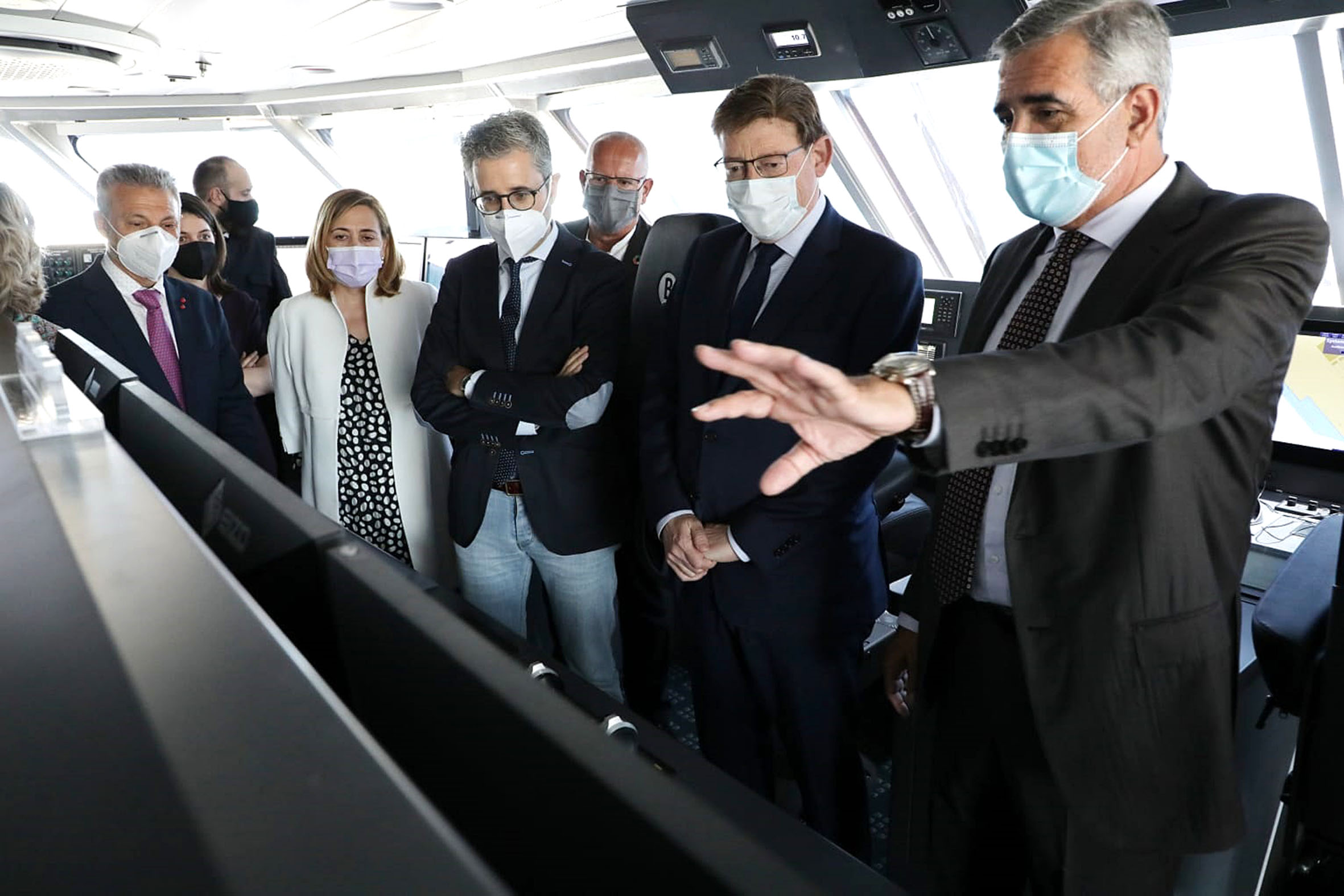 Presentación del 'fast ferry' ecoeficiente de Baleària (fotos TINO CALVO)