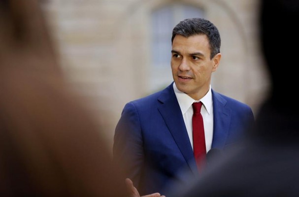 El PSOE quiere citar a historiadores, periodistas, filósofos y economistas a la comisión territorial