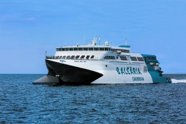 Baleària transportó un 15% más de viajeros entre EEUU y Las Bahamas durante 2015