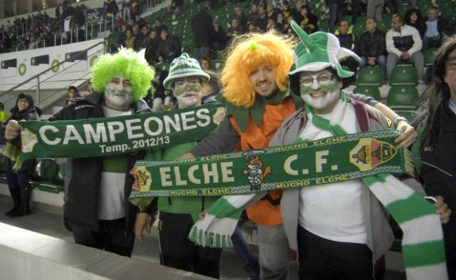 Elche vende 745 entradas y completa cinco autocares para el derbi
