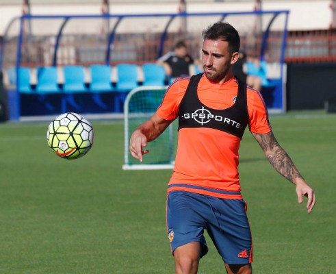 Paco Alcácer, baja para Riazor