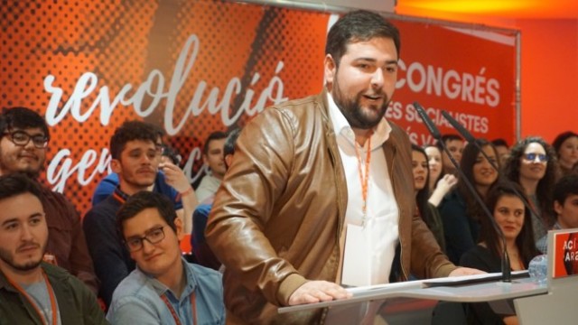 Joves Socialistes pide un espacio de debate político juvenil 