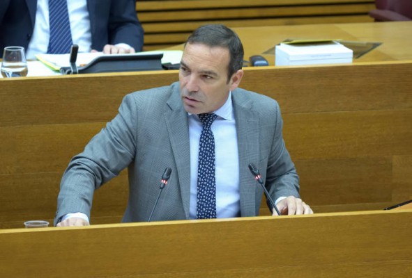 Ciudadanos propone una línea de crédito para desatascar los pagos a dependientes
